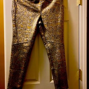 High waisted Leggings